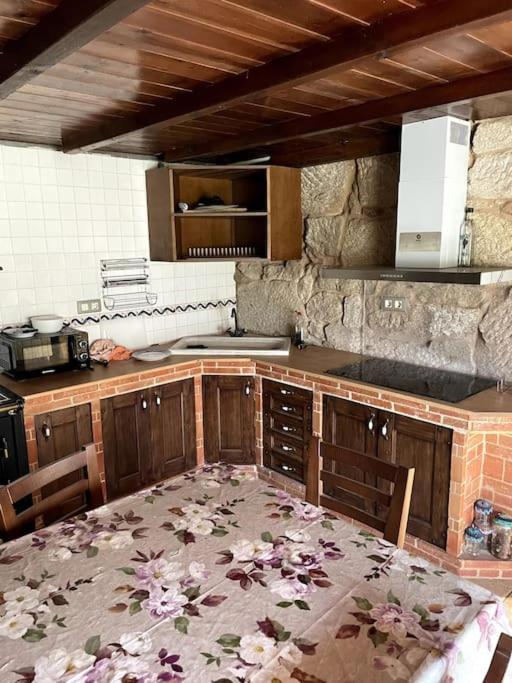 Vila Casa Vella Vilaboa Exteriér fotografie